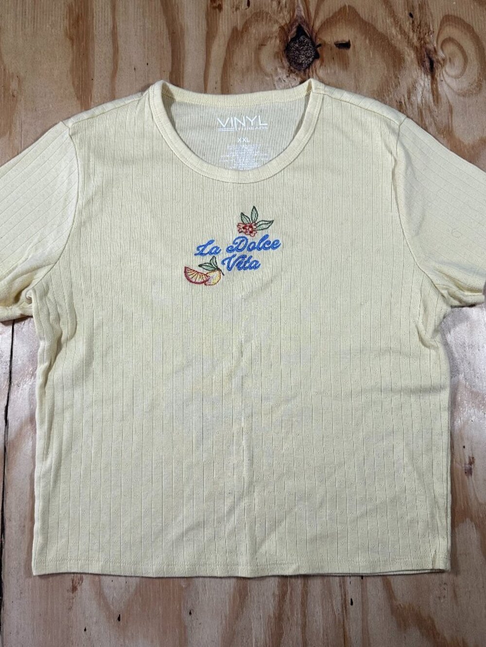 Vinyl Threads La Dolce Vita Embroidered Tee - Size XXL